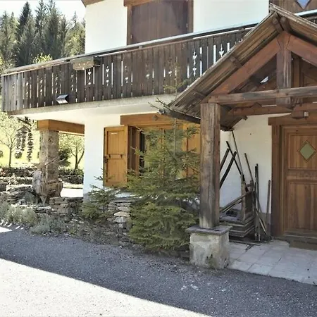 Chalet L'evasion Authentique - Nature & Cheminee *
