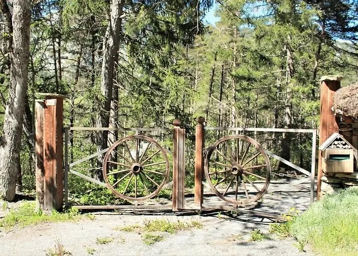 L'evasion Authentique - Nature & Cheminee Les Thuiles